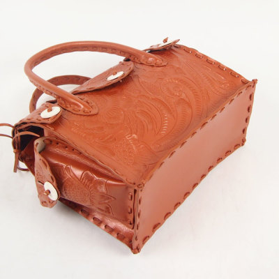 Maestra M MTLC 20S マエストラM メタリック バッグ カービング