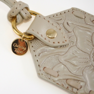 Card holder NC カードホルダーネックレス 全4色カービングトライブス