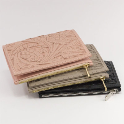 Carving Tribes Passport case B6 牛革　ピンク Passport case B6 パスポートケースB6 全3色パスポートケース