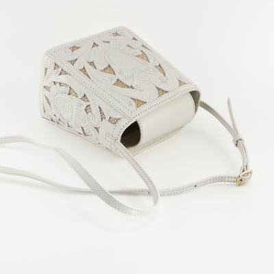 カービングトライブス CTWK Square Bag グレースコンチネンタル CTWK Square Bag / GRACE CONTINENTAL | GRACE CONTINENTAL