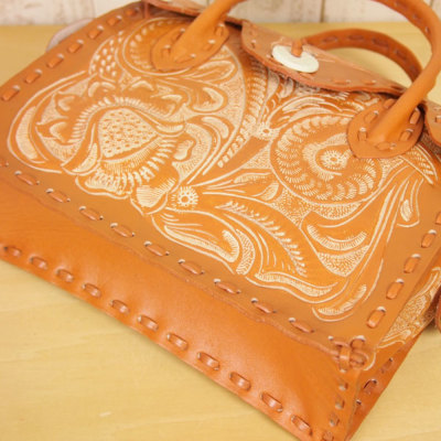 Fit Carving フィットカービング　美品中古品 10％OFF】レザーカービングの技法 フィギュアカービング編 株式会社愛