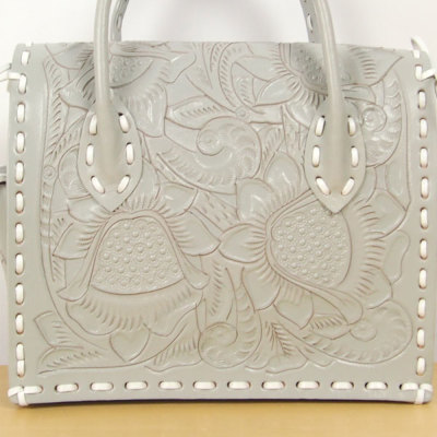 carving tribes カービングトライブス　マエストラS 生成り Maestra S / GRACE CONTINENTAL | GRACE CONTINENTAL グレース