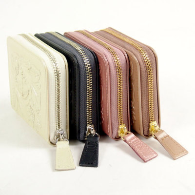 カービングトライブス　短財布　超美品 GRACE CONTINENTAL（グレースコンチネンタル） SOLD OUT Small Wallet